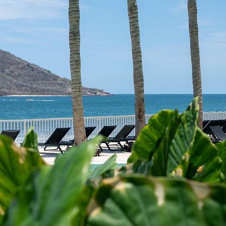Viaggio Resort Mazatlán Eksteriør billede View of the beach at the hotel