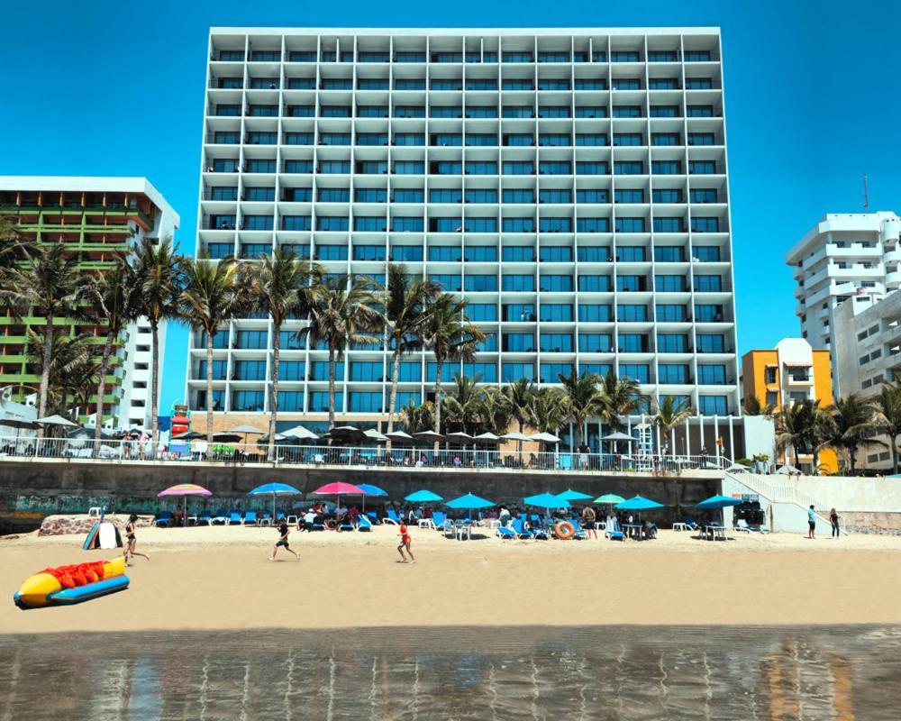 Viaggio Resort Mazatlán Eksteriør billede The W Hotel